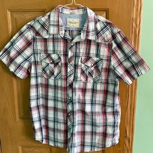 American Eagle Vintage Fit. Short sleeve. XL. Snap button